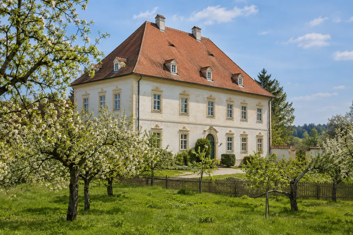 Schloss Deutenkofen in Adlkofen (Landkreis Landshut).