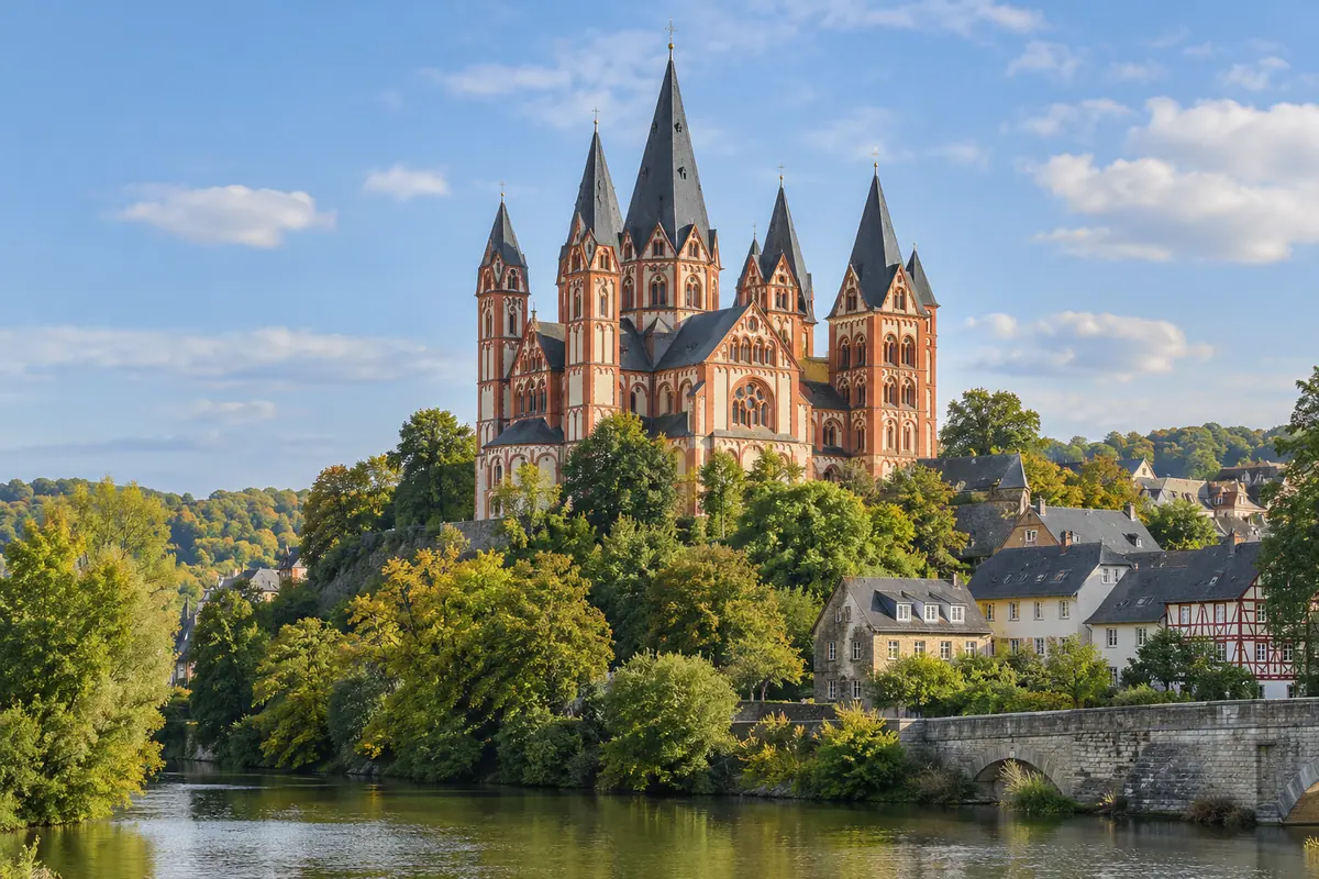 Limburger Dom in Limburg an der Lahn (Landkreis Limburg-Weilburg).