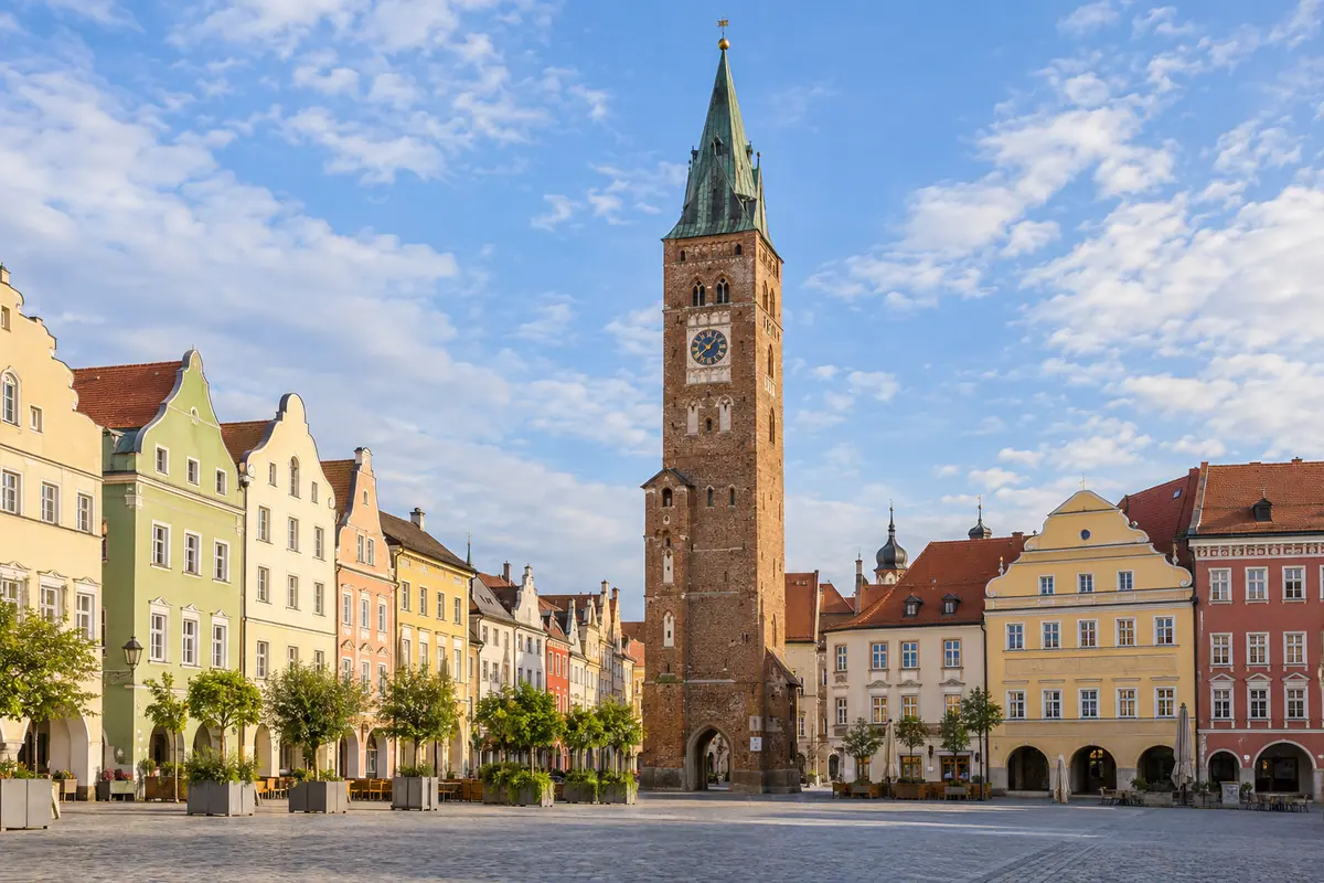 Stadtturm am Stadtplatz in Straubing.